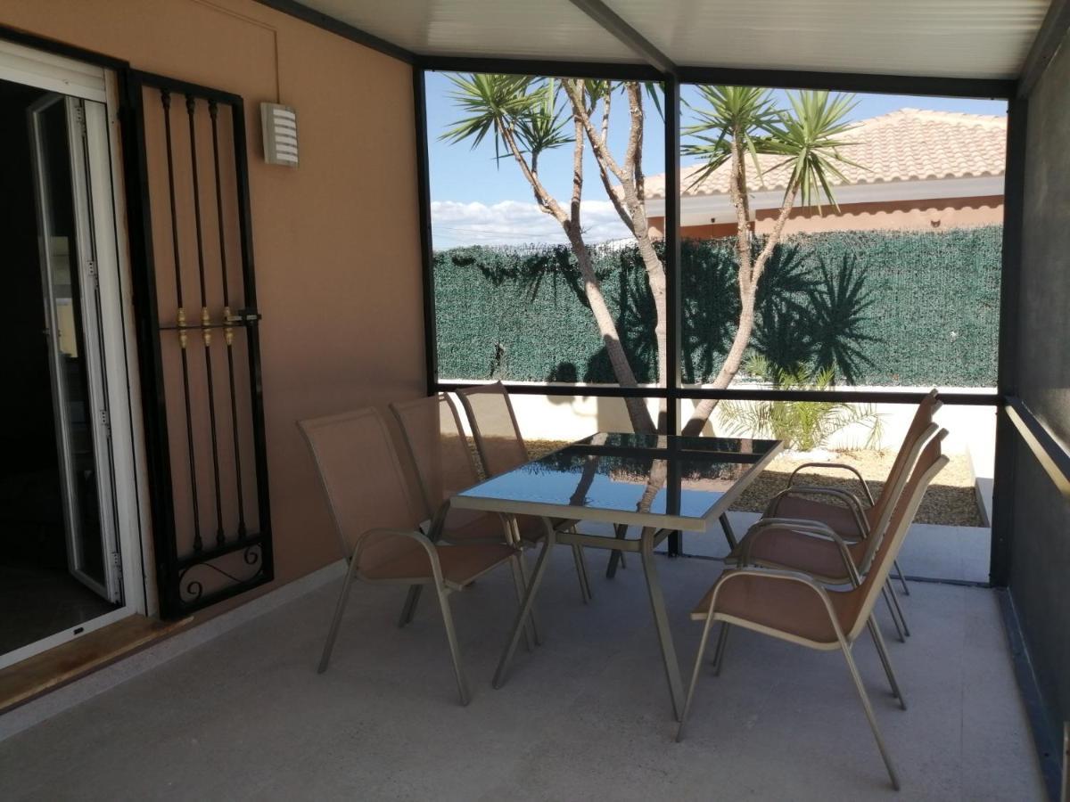 Villa Los Castos Immaculate 2-Bed Villa Arboleas Eksteriør billede