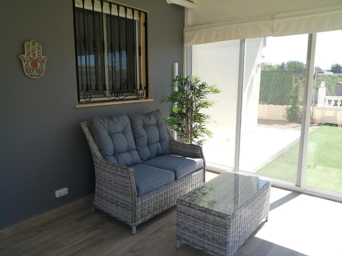 Villa Los Castos Immaculate 2-Bed Villa Arboleas Eksteriør billede